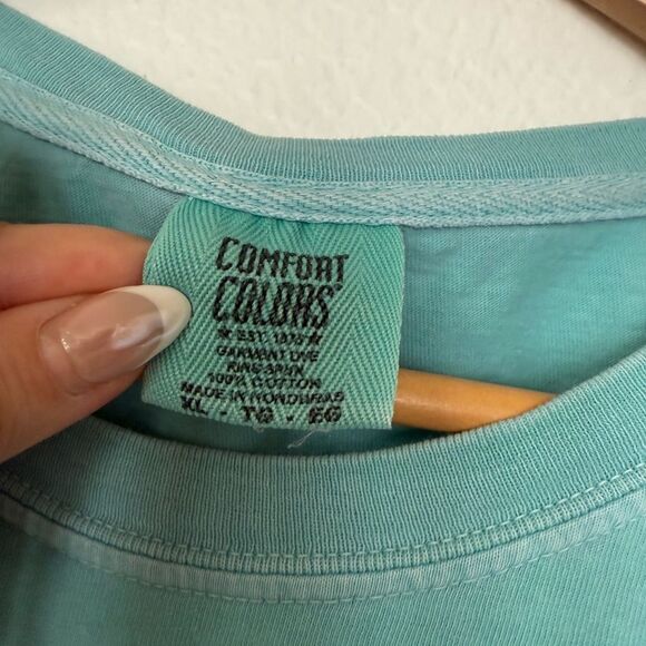 Texas Teal and Pink Graphic T-Shirt - Picture 5 of 5